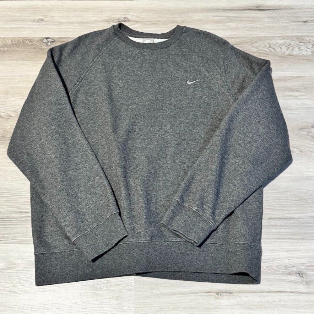 (L) Vintage Y2k Nike Gray Crewneck